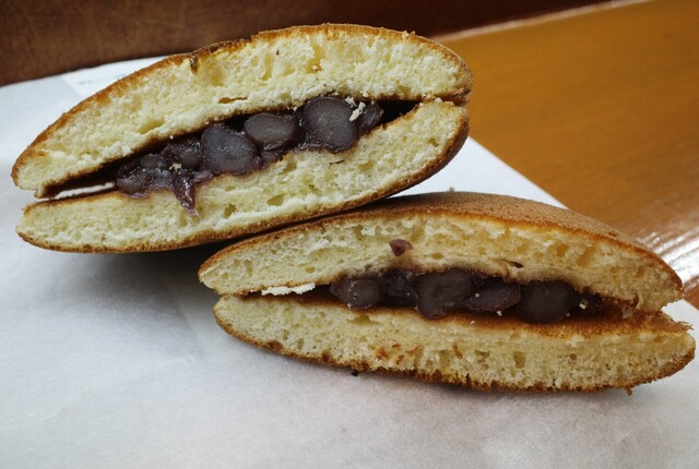 白いくも バイパス店 - 赤湯（ケーキ）の写真