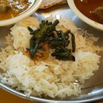 インディアン・レストラン　ロタ - インゲン豆とタマネギのバジ