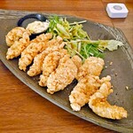 ふぐと鉄板焼 がぶ飲み酒場 - ふぐの唐揚げ