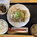 創業二百三十年食堂 - 本日の魚（かます）のあんかけ定食