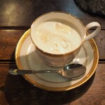 カフェ ビィオット - ウインナーコーヒー　800円