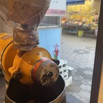 カフェギャルソン - 創業当時から使用しているコーヒーメーカー