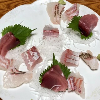 鮨居酒屋 石松_0