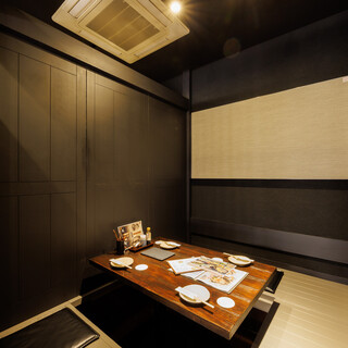 個室は周りを意識せずに楽しく盛り上がれますので女子会に最適！