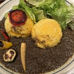 モー・カリー - 黒胡麻坦々キーマカレー