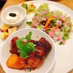 玄米カフェ実身美 - 鶏むね肉のチキンカツ