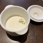 ペリテイ - しっかりカップも冷やしておりメイン料理が楽しみになる味