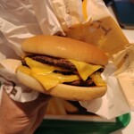 マクドナルド 岡山野田店 - 