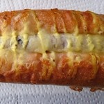 ブーランジュリー タカギ - ヴァイスブルストのホットドック