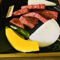 焼肉 しゃぶしゃぶ 石田屋。 北野坂店 - 