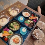 アレンデール・ロイヤルバンケット - 