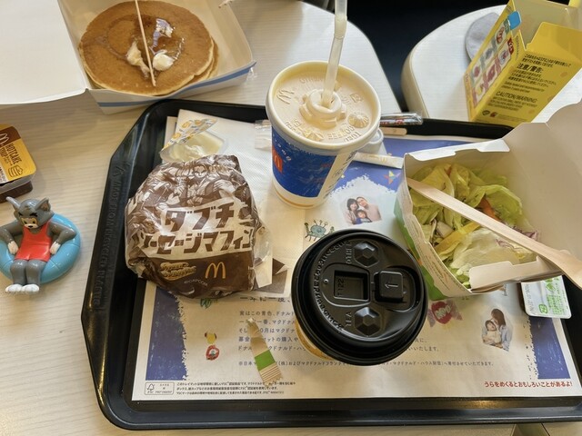 マクドナルド 泉中山店 - 東北福祉大前（ハンバーガー）の写真