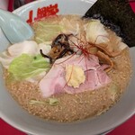 山岡家 - 白みそとんこつラーメン