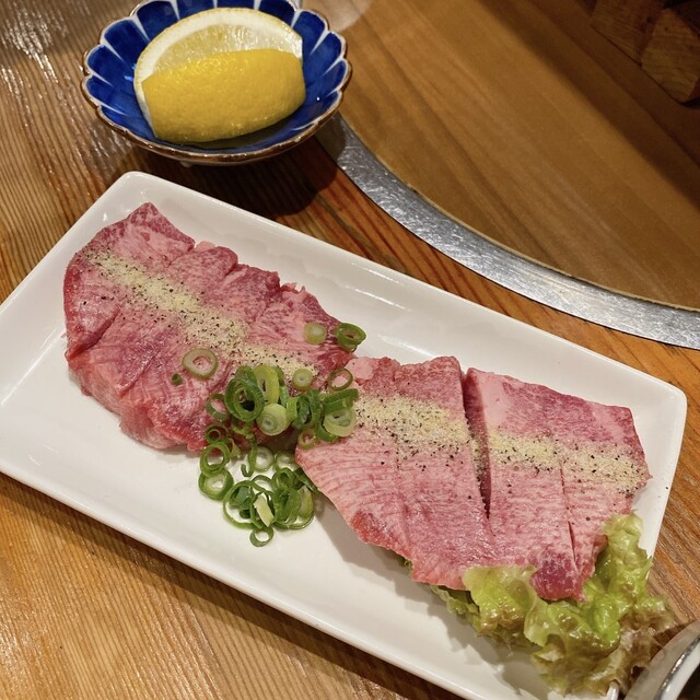 焼肉 こ もつ