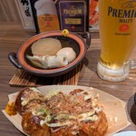 銀だこハイボール酒場 - 料理写真:生ビール＆たこ焼き＆おでん