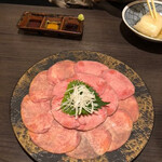 牛タンとおでん しょう助 - 