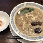 バーミヤン - 料理写真:薬膳麻辣と紅白団子