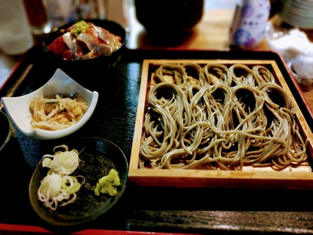 野菜天せいろ大盛を頂きました』by まーさん1号 : へぎ蕎麦 八仙