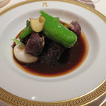 アピシウス - 牛頬肉と栗のプレゼ