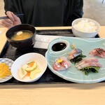 ごいせ仁摩 レストラン - 