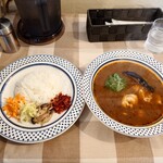 ホンジツノカレー - 