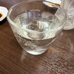 大楽亭 - 日本酒も3種類くらいあります