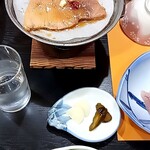 ニュー泊崎荘 - 焼き魚、