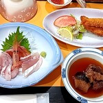 ニュー泊崎荘 - 刺し身、煮物、フライ、