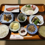 和泉屋旅館 - 