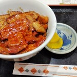 ぶた丼のとん田 - 