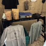 SUBA VS - かかんさんのTシャツ等々