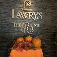 ロウリーズ・ザ・プライムリブ 恵比寿ガーデンプレイス店 - 