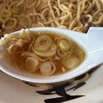中華そば処 琴平荘 - ねぎ、合うですよね。