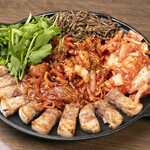 韓国料理　ハンス - チュクミとミナリサムギョプサル
