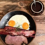 ヴィラ・アフガン - 