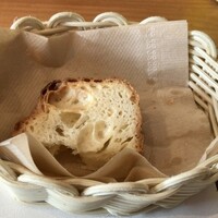 ラ･スコリエーラ - パンが付いてきます