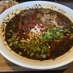 紅虎厨房 御殿場プレミアムアウトレット店  - 黒ごま担々麺