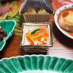 山玄茶 - いくら添えのあえ物