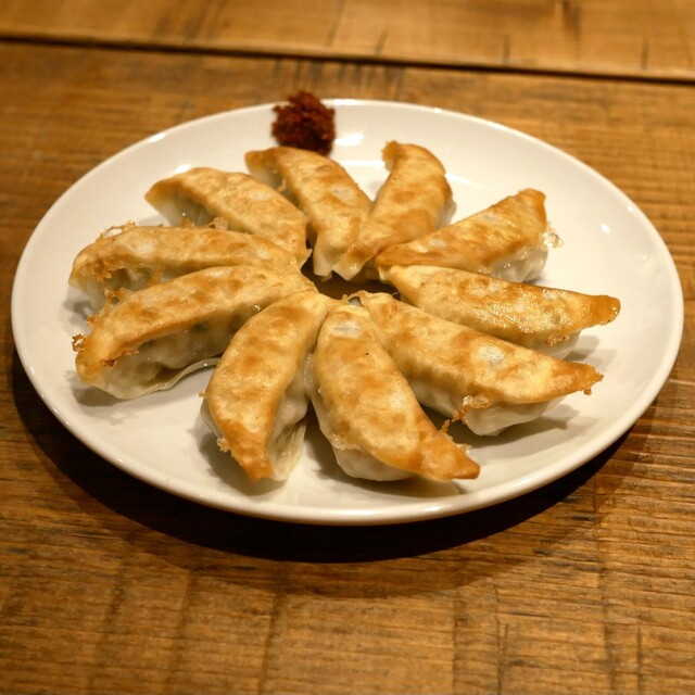 Gyoza to Sparkling Bubbles