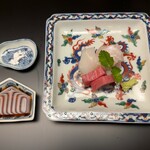 徳ㇵ本也 - ヒラメ　アオリイカ　鮪のお造り