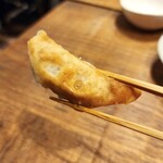 餃子とスパークリング バブルス - 