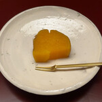 徳ㇵ本也 - 灰焼き安納芋