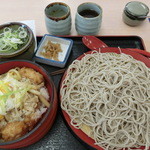 味奈登庵 - 2014' 11/13 小海老玉とじ丼セット５００円