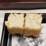 梅の花 - ふわふわ湯葉揚げ断面