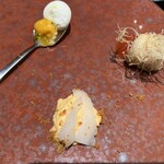 オステリア ティーポゼロゼロ - ウニ、エビ、イカ