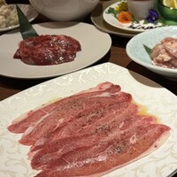 焼肉 龍華園 - 