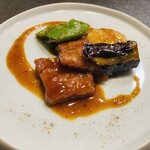 中国菜　吉日 - 料理写真:【写真⑧】黒毛和牛 柿 魚香ソース