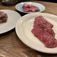 炭火焼肉ホルモン うしごろ 中目黒店 - 