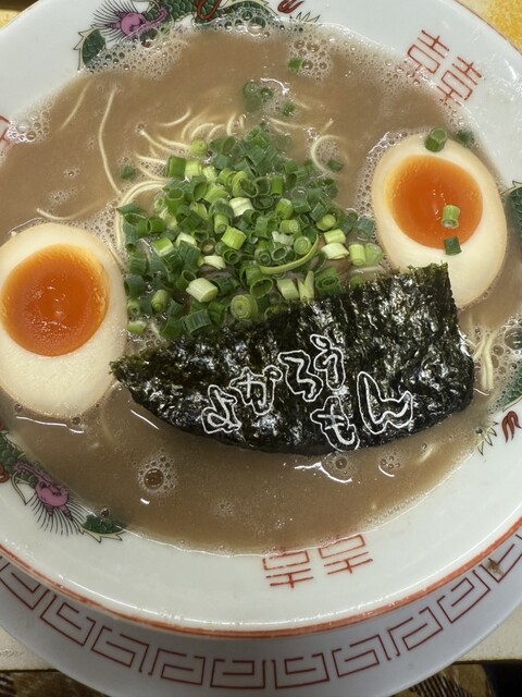 Tonkotsu Ramen Yokaroumon photo 3