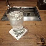 焼肉うしごろ - お冷です。